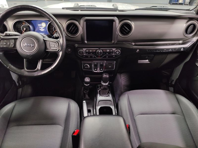Used 2022 Jeep Wrangler Sport S 4x4 w/ HardTop & NavImage 14