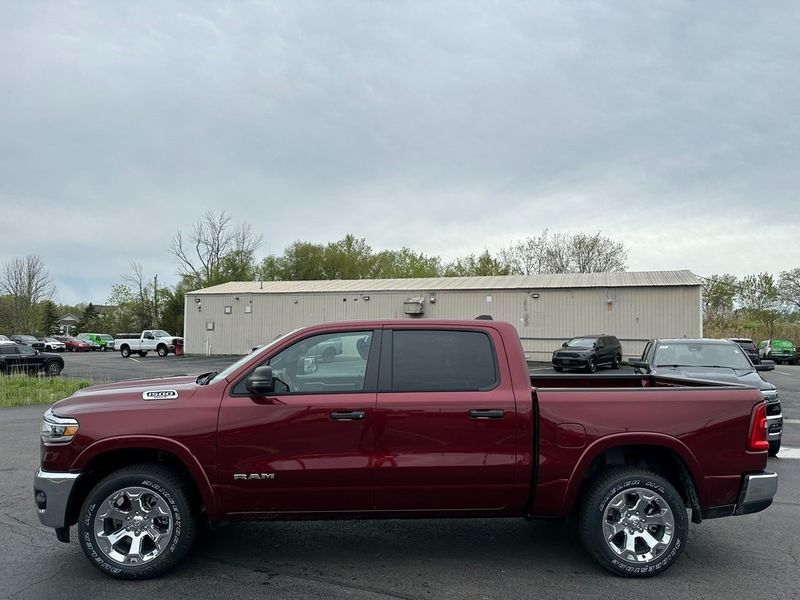 2025 RAM 1500 Big Horn Crew Cab 4x4 5