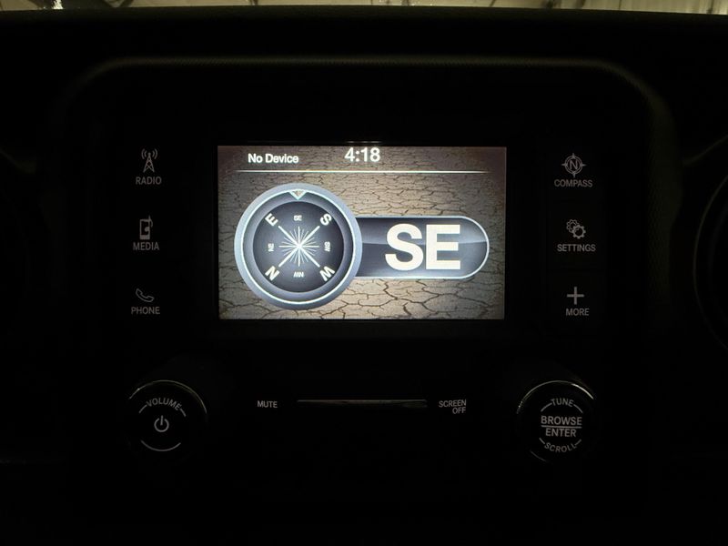 Used 2019 Jeep Wrangler Unlimited SportImage 32
