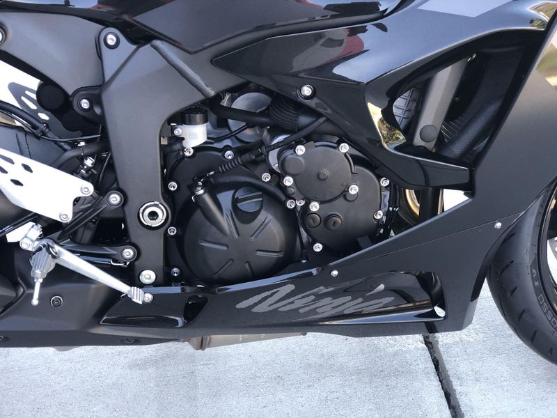 New 2027 Kawasaki NINJA ZX-6R Image 20