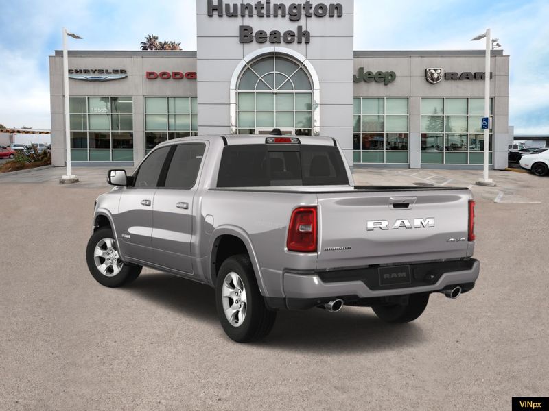 2025 RAM 1500 Big Horn Crew Cab 4x4Image 5