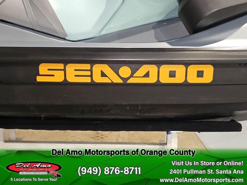 2024 Sea-Doo GTI SE 170 (SOUND SYSTEM) Image 19