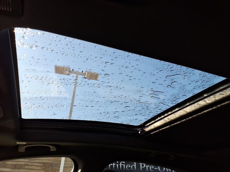 Used 2023 Alfa Romeo Stelvio VeloceImage 13