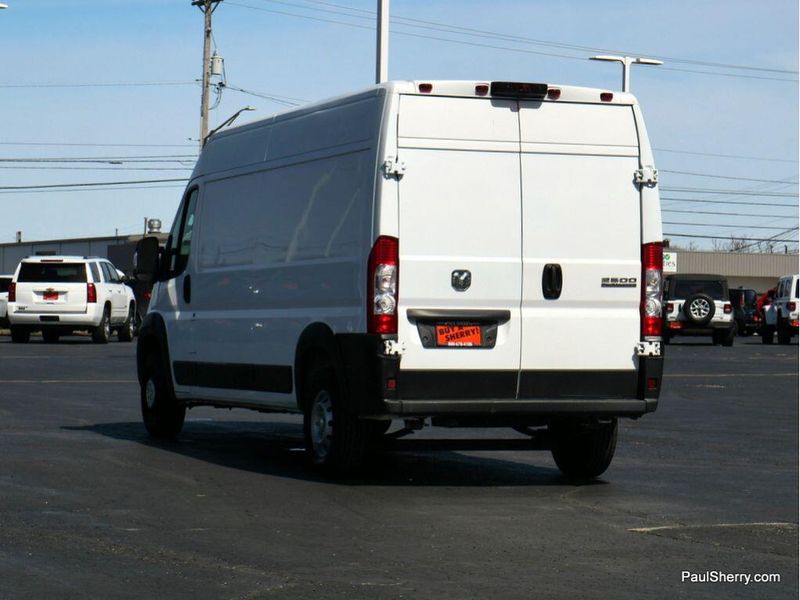 Used 2023 RAM ProMaster 2500 High RoofImage 9