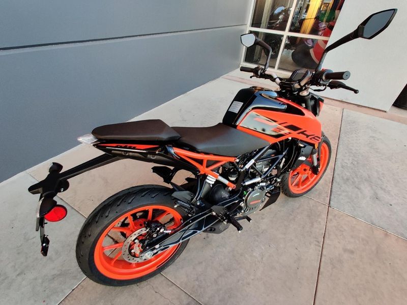 Used 2023 KTM 200 DUKE Image 9