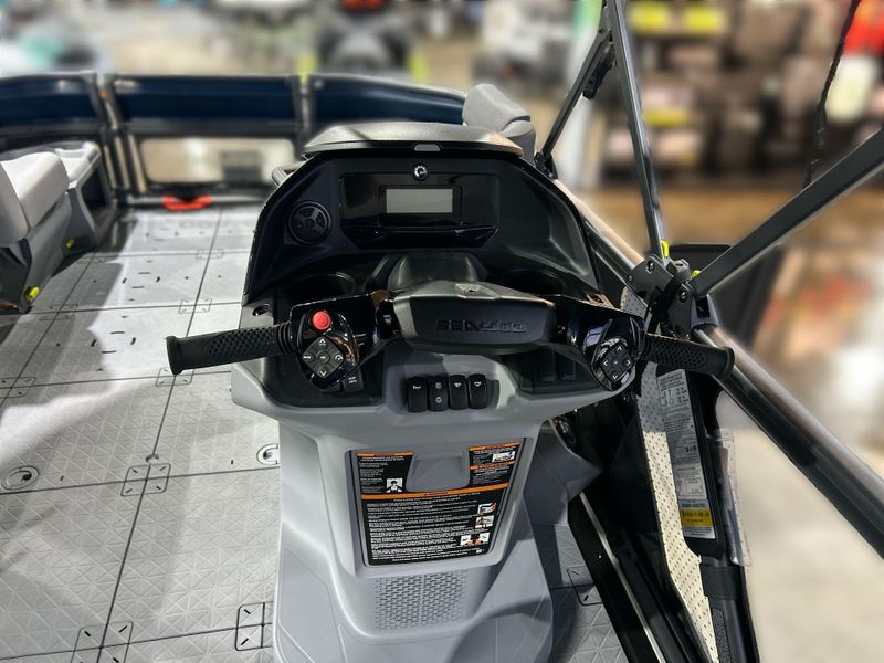 2024 Sea-Doo 44RAT2RF  in a MARINE BLUE exterior color. Del Amo Motorsports of Redondo Beach (424) 304-1660 delamomotorsports.com 