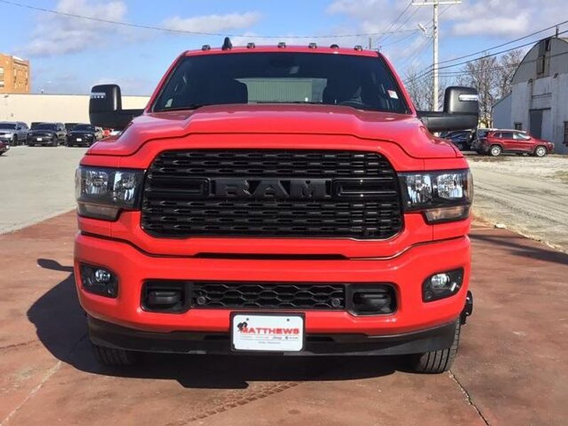 2024 RAM 3500 Big Horn Crew Cab 4x4 8