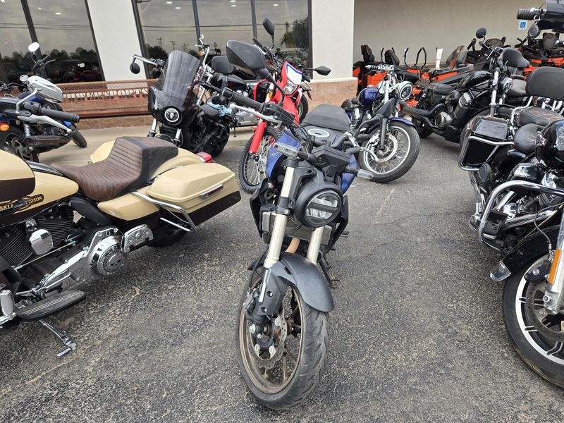 USED 2021 HONDA CB300R ABS Image 7
