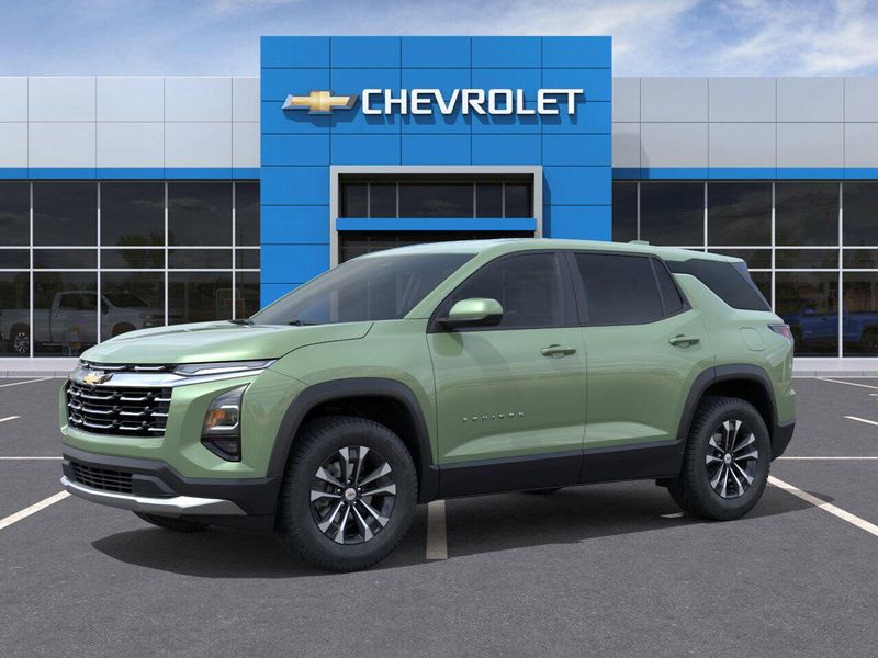 New 2026 Chevrolet Equinox FWD LTImage 2