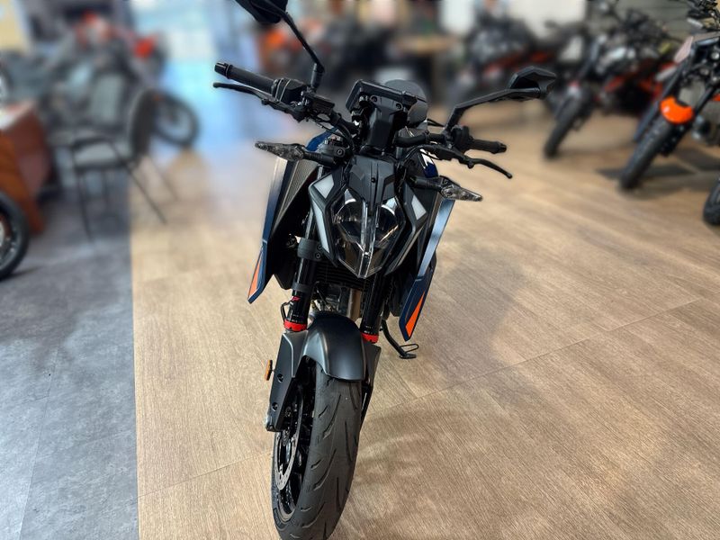 New 2026 KTM 390 DUKE Image 13