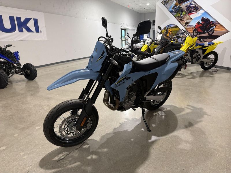 New 2025 Suzuki DR-Z4SM Image 14