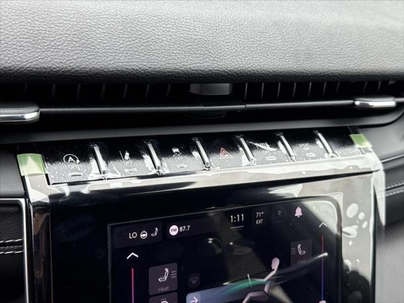 New 2026 Jeep Grand Cherokee Laredo X 4x2