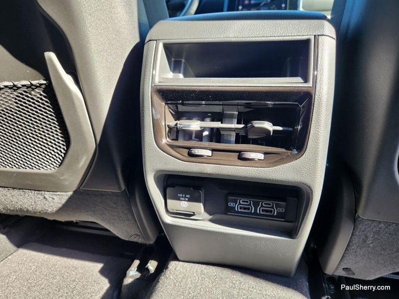 New 2025 Jeep Grand Cherokee Altitude X 4x4