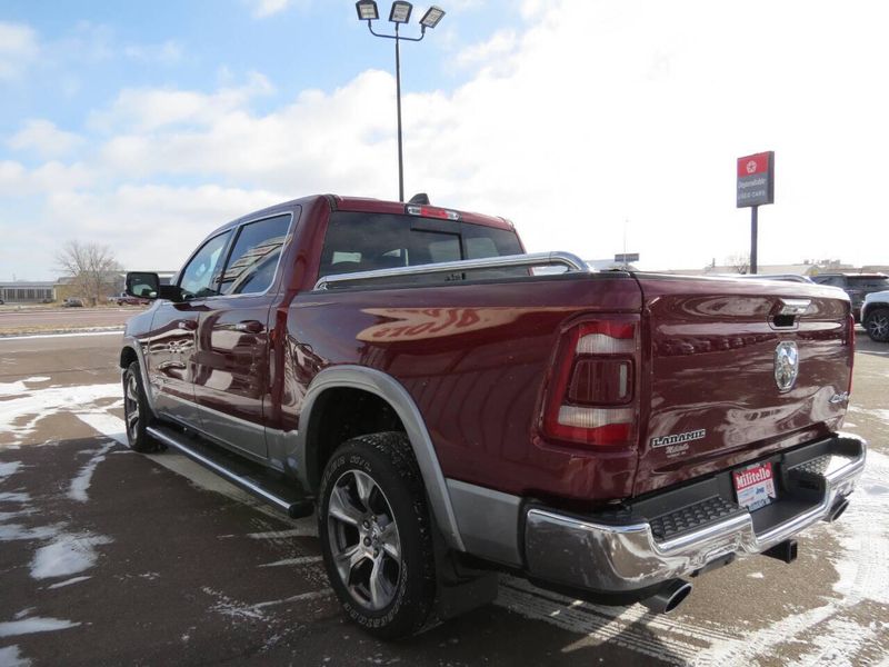 2021 RAM 1500 Laramie 4x4 4dr Crew Cab 5.6 ft. SB PickupImage 6