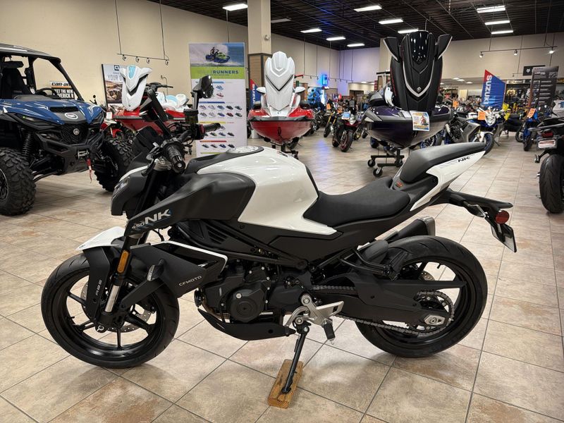 New 2026 CFMOTO 450NK Image 14