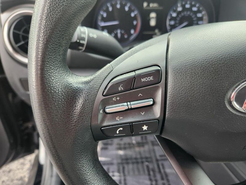 Used 2023 Hyundai Kona SEL