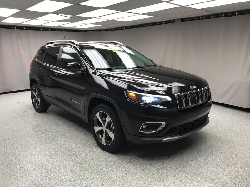 2019 Jeep Cherokee LimitedImage 17