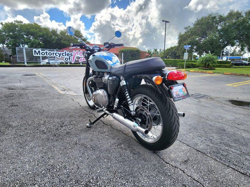 Used 2023 Triumph Bonneville Image 7