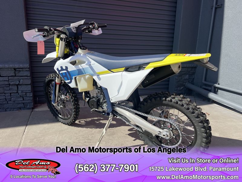 2024 HUSQVARNA FE 450  in a WHITE exterior color. Del Amo Motorsports of Los Angeles (562) 262-9181 delamomotorsports.com 