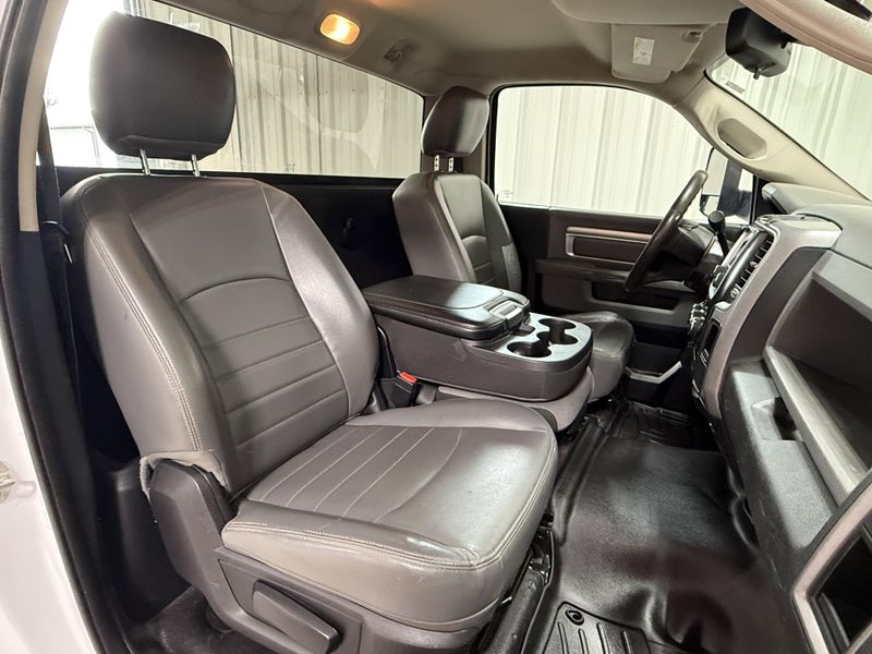 Used 2016 RAM 5500 Chassis TradesmanImage 7