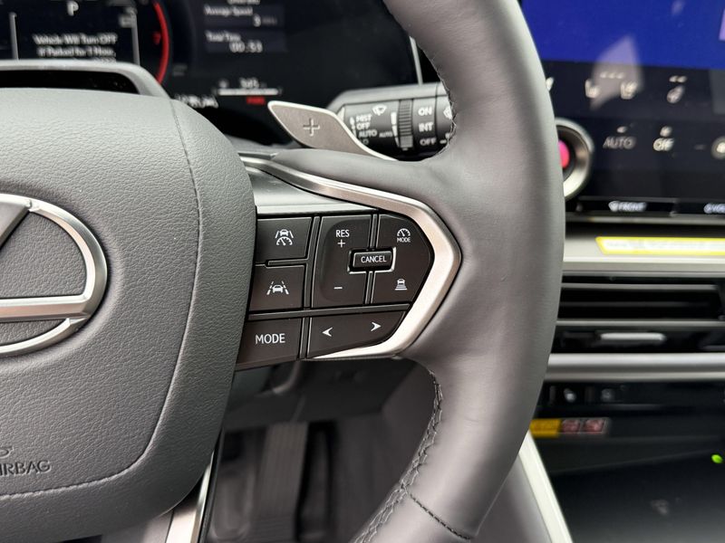 2025 Lexus TX Image 23