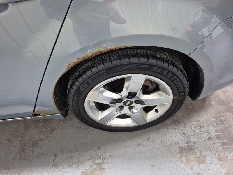 2009 Chevrolet Malibu LT w/1LTImage 9