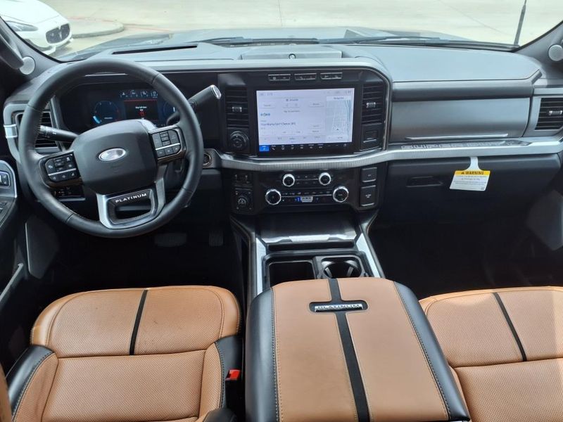 2024 Ford F-250SD PlatinumImage 4