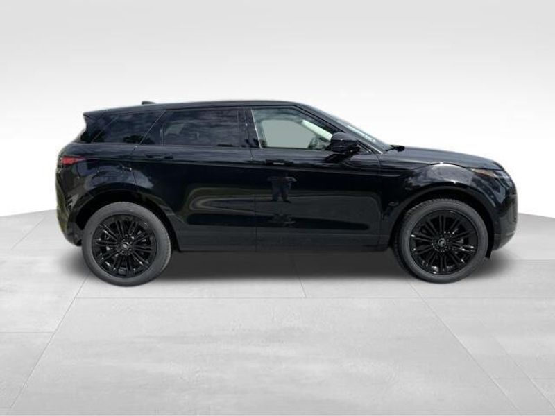 2025 Land Rover Range Rover Evoque Core S