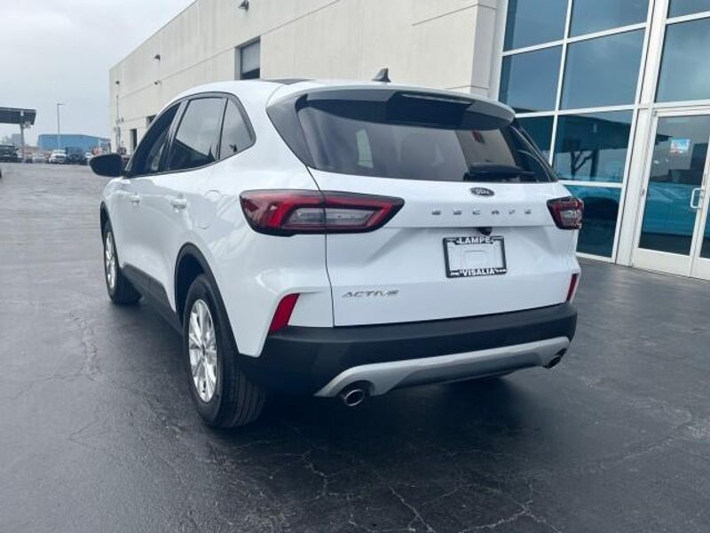 2025 Ford Escape Active photo 4