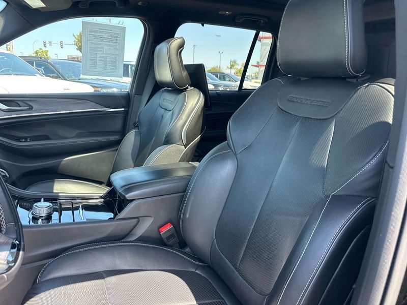 New 2023 Jeep Grand Cherokee Overland 4xe