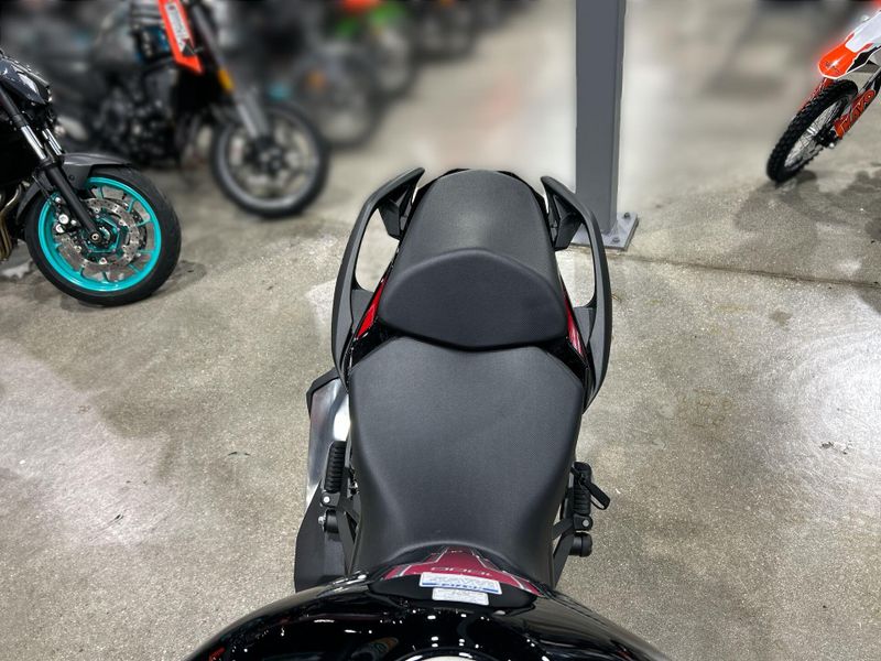 Used 2024 Kawasaki NINJA 1000SX ABS Image 23