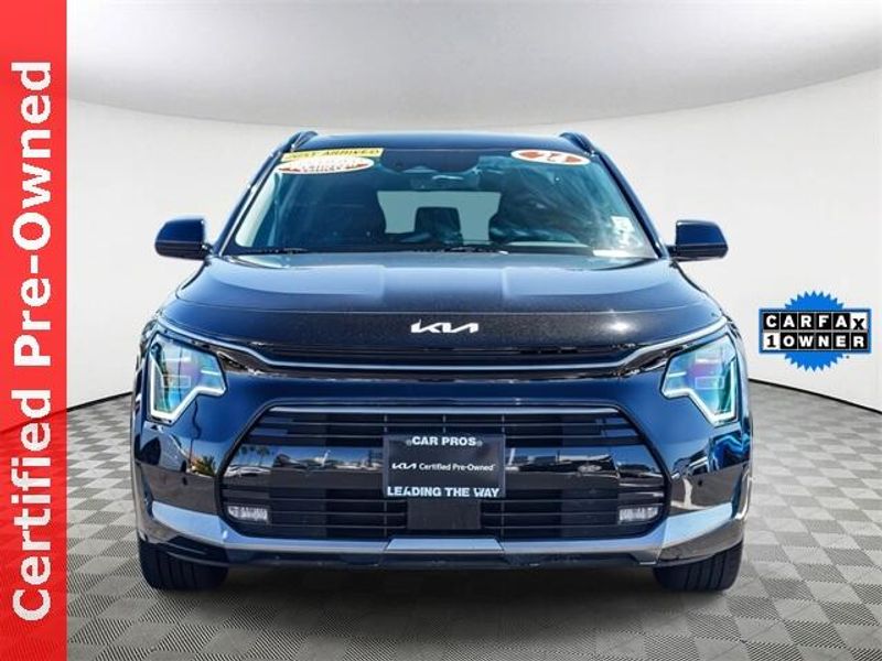 Used 2024 Kia Niro Plug-In Hybrid SXImage 6