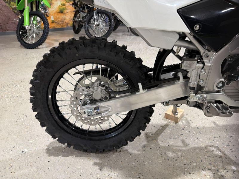 New 2026 Kawasaki KLX140R Image 21