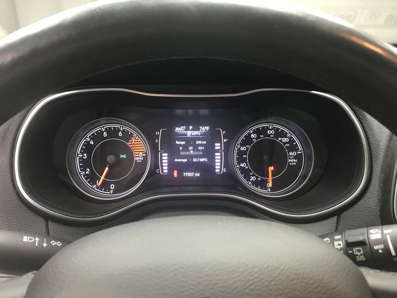 Used 2019 Jeep Cherokee Latitude PlusImage 5