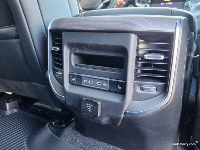 New 2026 RAM 1500 Laramie Crew Cab 4x4 5'7' Box