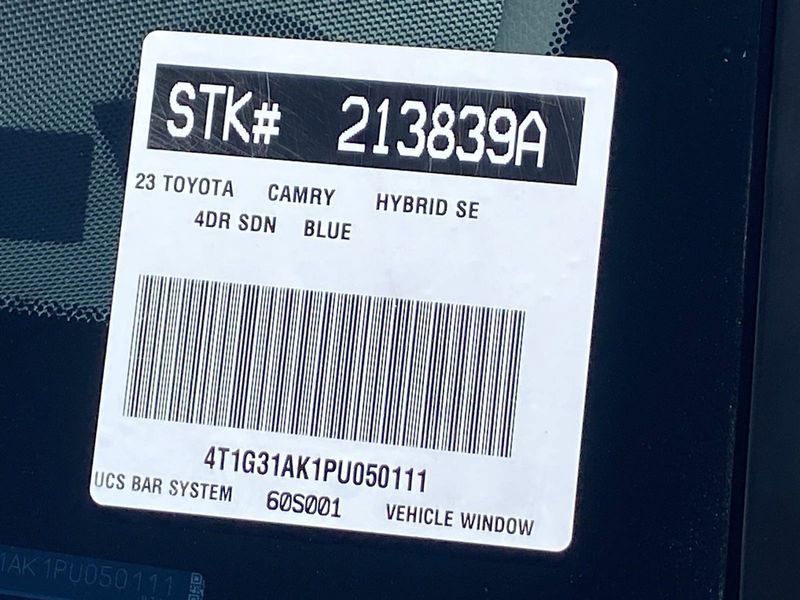 2023 Toyota Camry Hybrid SEImage 33