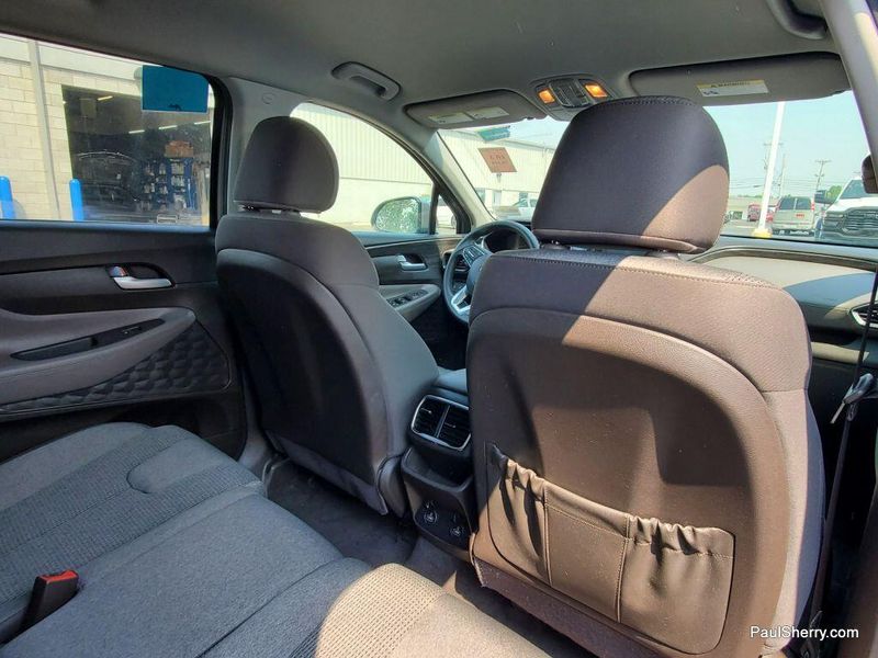 2019 Hyundai Santa Fe SELImage 18