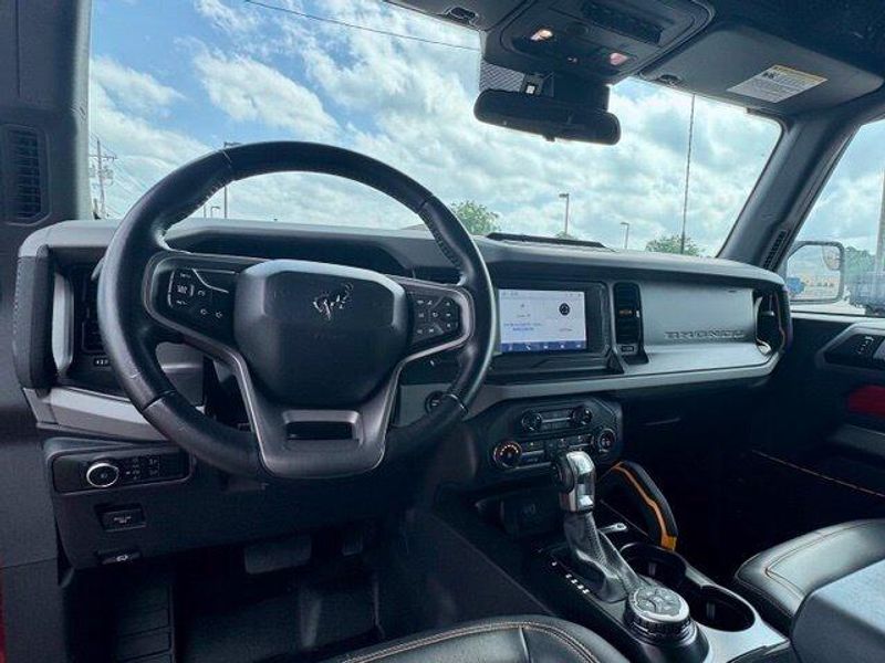 Used 2023 Ford Bronco BadlandsImage 9