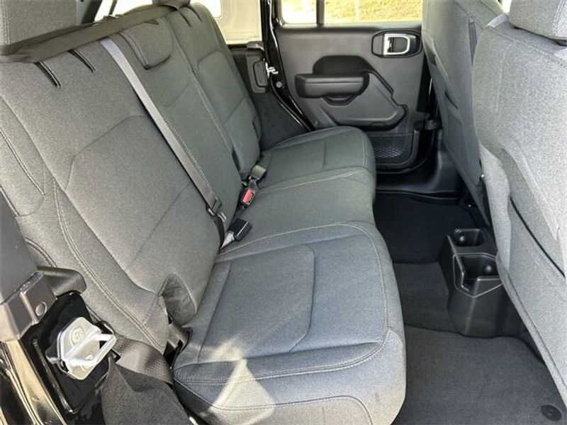 New 2026 Jeep Wrangler 4-door Sport SImage 14