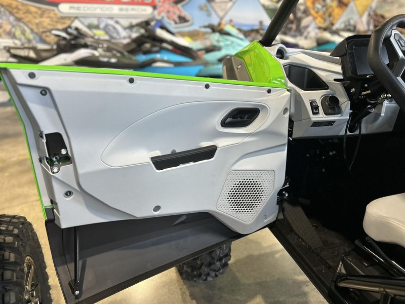 New 2026 Kawasaki TERYX5 H2 DELUXE ES Image 22