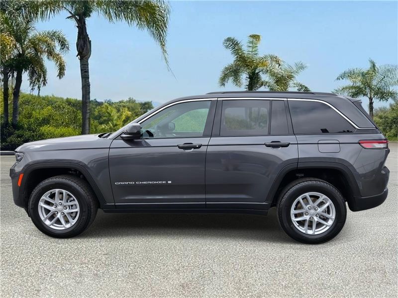 New 2026 Jeep Grand Cherokee Laredo X 4x2
