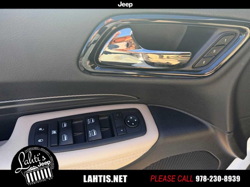 2022 Dodge Durango GT Plus photo 25