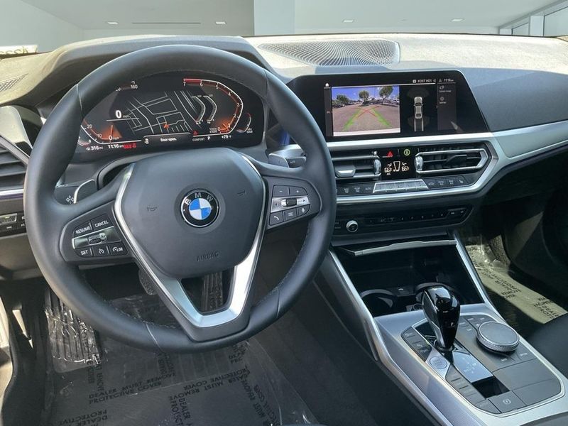 2022 BMW 3 Series 330iImage 27