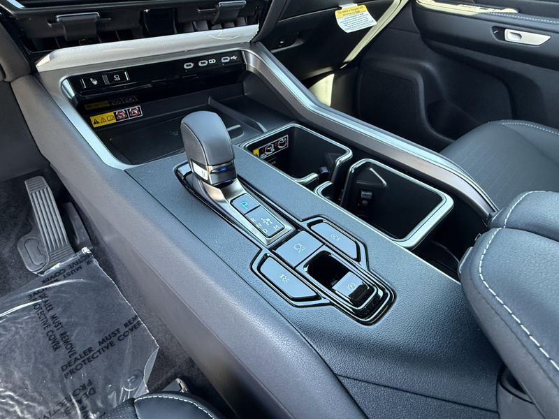 2025 LEXUS TX 350 PremiumImage 24