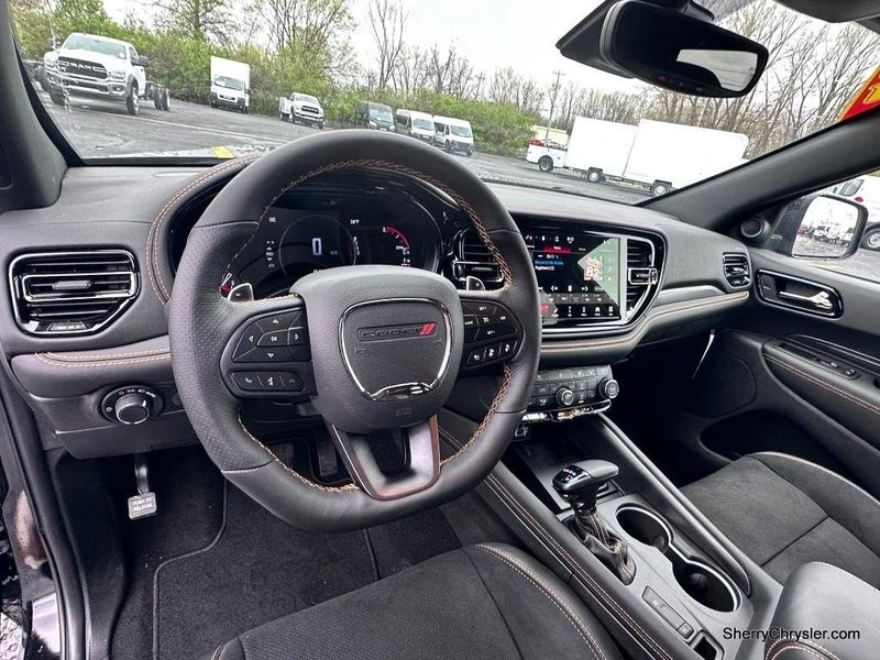 2023 Dodge Durango R/t Hemi Orange AwdImage 23