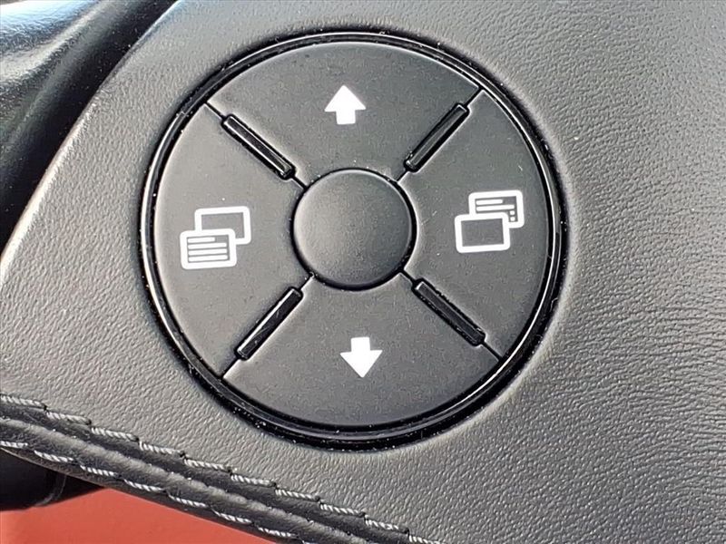 Used 2011 Mercedes-Benz SL 550 550Image 22