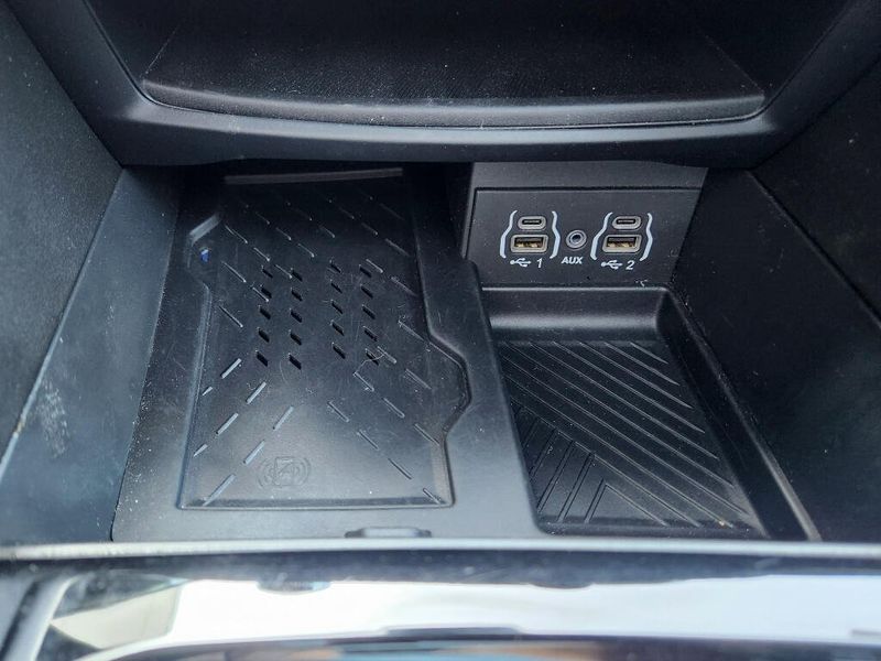 Used 2025 Chrysler Pacifica Limited S