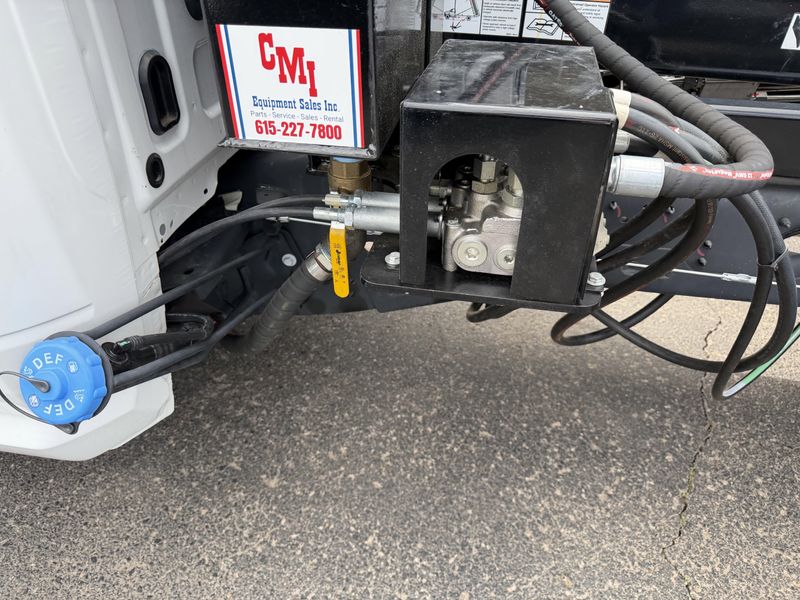 New 2025 RAM 5500 Chassis Cab TradesmanImage 17