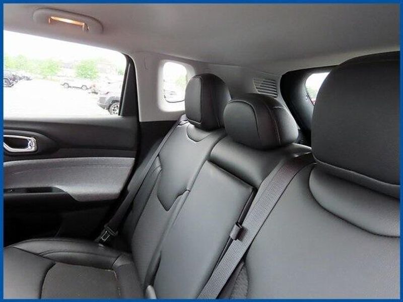 2022 Jeep Compass LatitudeImage 10