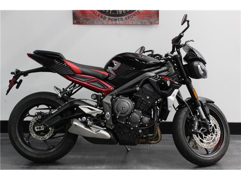 2022 Triumph STREET TRIPLE R Image 3